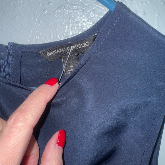 Banana Republic Blue Asymmetrical Tank Top - Picture 2 of 4